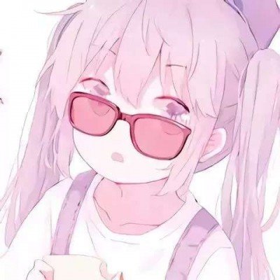 伊朗航空航天部队司令巡视地下导弹基地